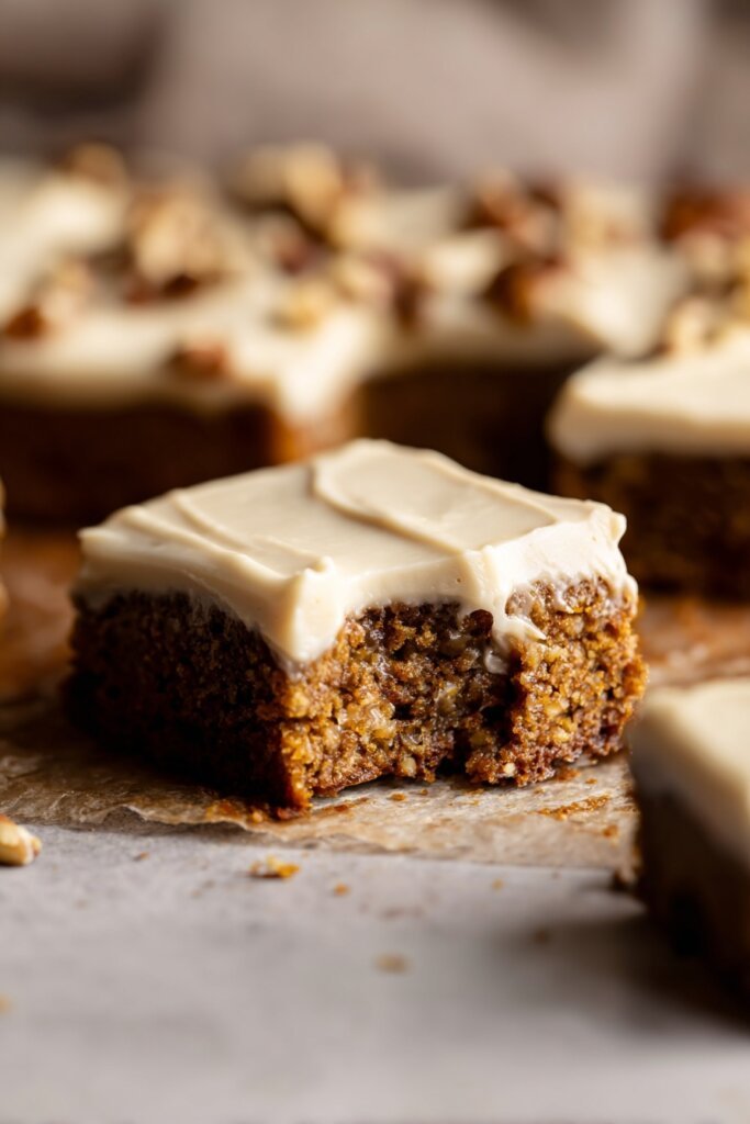 Gingerbread Cookie Bars